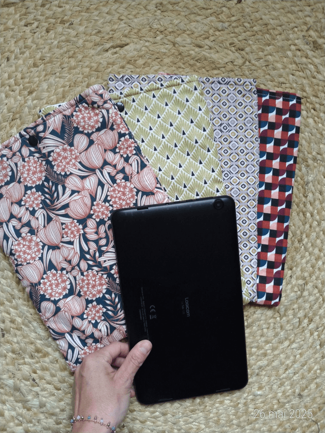 Pochette à livre grand format / tablette 