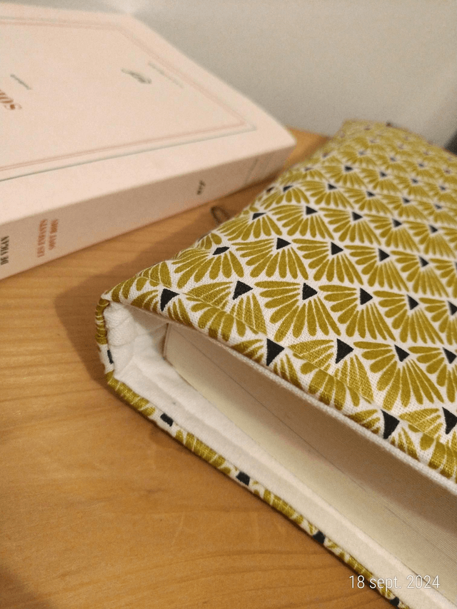 Pochette à livre grand format / tablette 