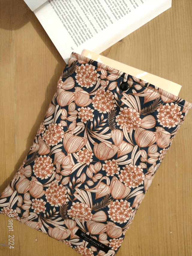 Pochette à livre grand format / tablette 