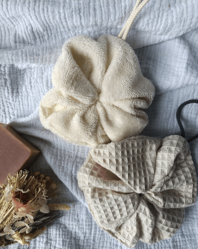 Lot de 2 fleurs de douche : La douce et L'exfoliante 